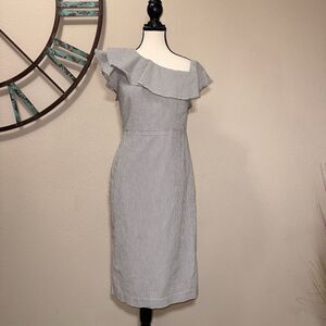Banana Republic Dress 4 Gray & White Seersucker Lined Midi Sheath EUC